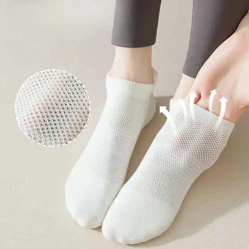 

Mesh Breathable Yoga Socks Women Cotton Low Cut Short Gym Fitness Dance Sports Socks Professional Non-slip Floor Pilates Socks