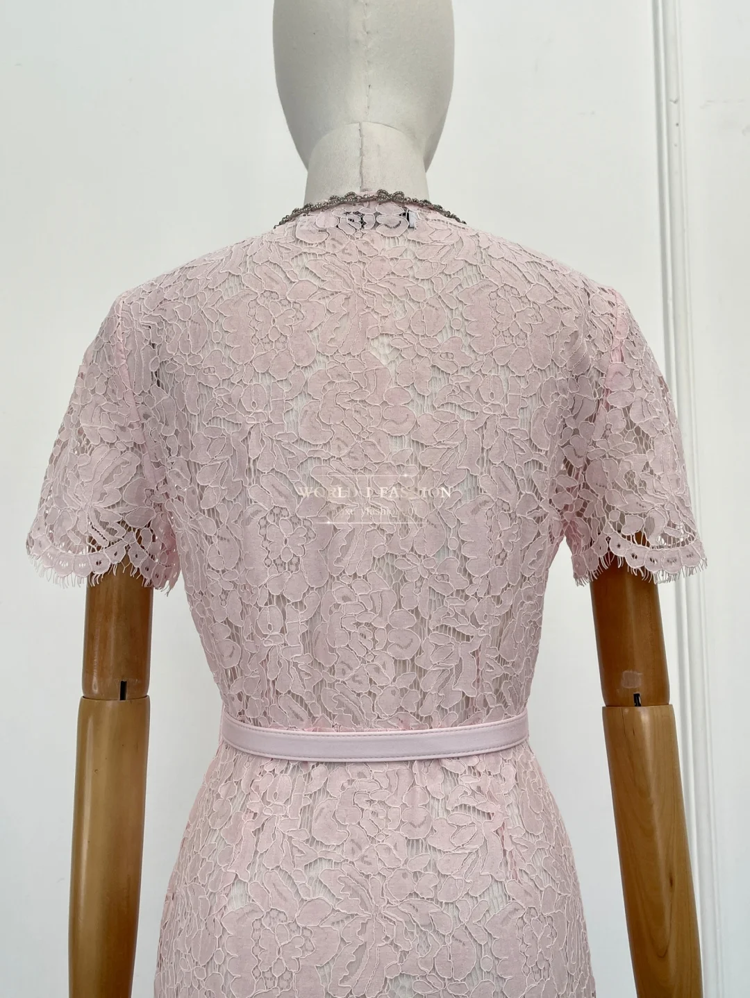 

High Quality 2025 New Elegant Women's Pink Lace Short Sleeve Midi Dress