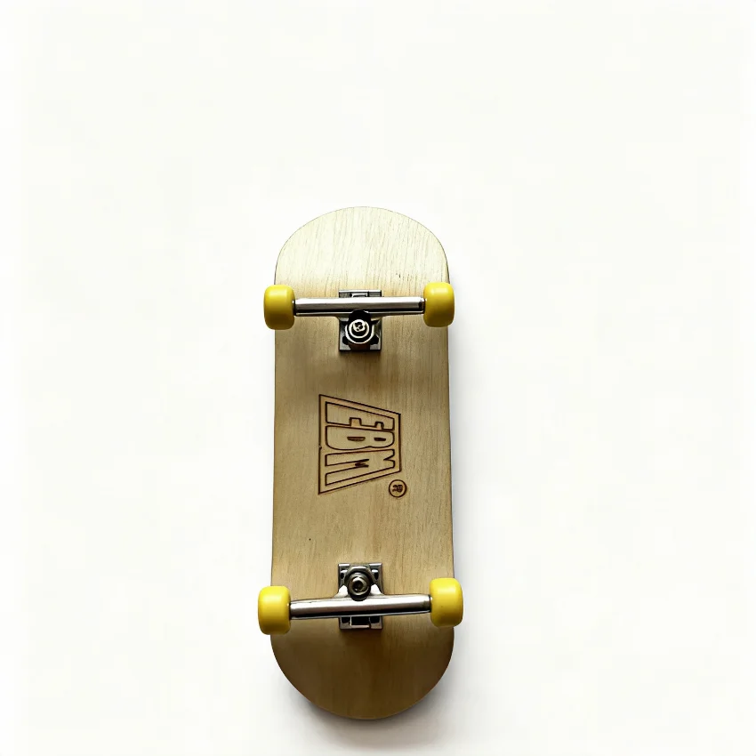 Kit completo professionale per skateboard da dito con strumenti Mini tastiera in legno per scrivania Bambini Adulti Giocattoli fantastici antistress