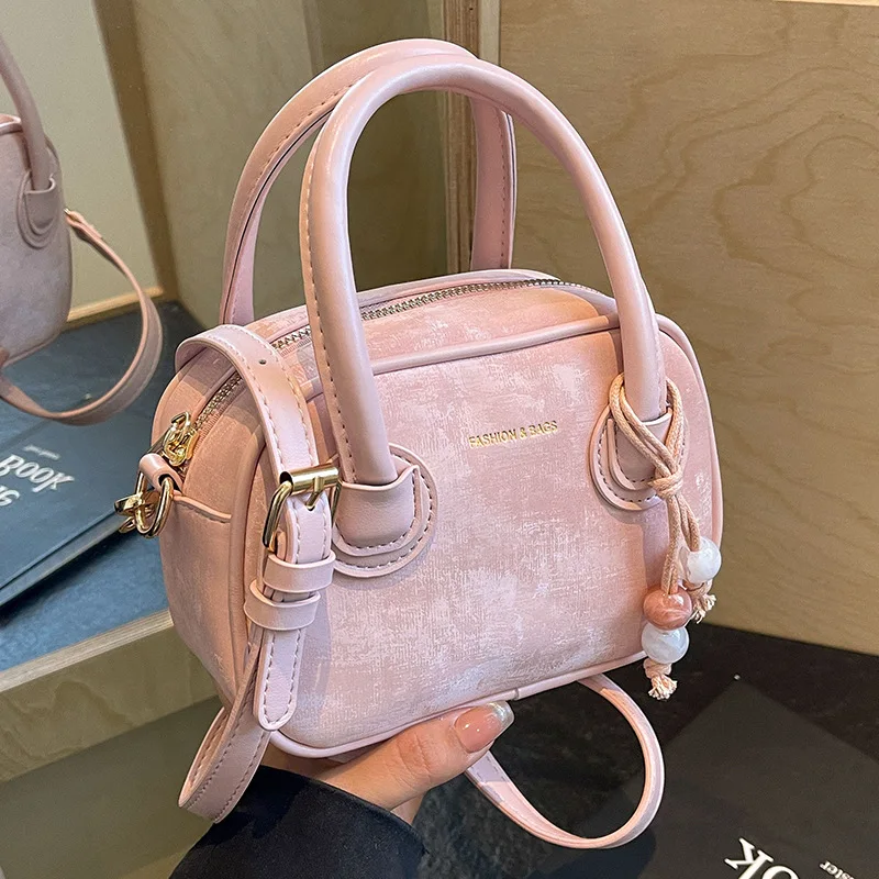 New Women's Bag Summer Versatile Single Shoulder Crossbody Bag Popular This Year Hand-held Small Square Bag
