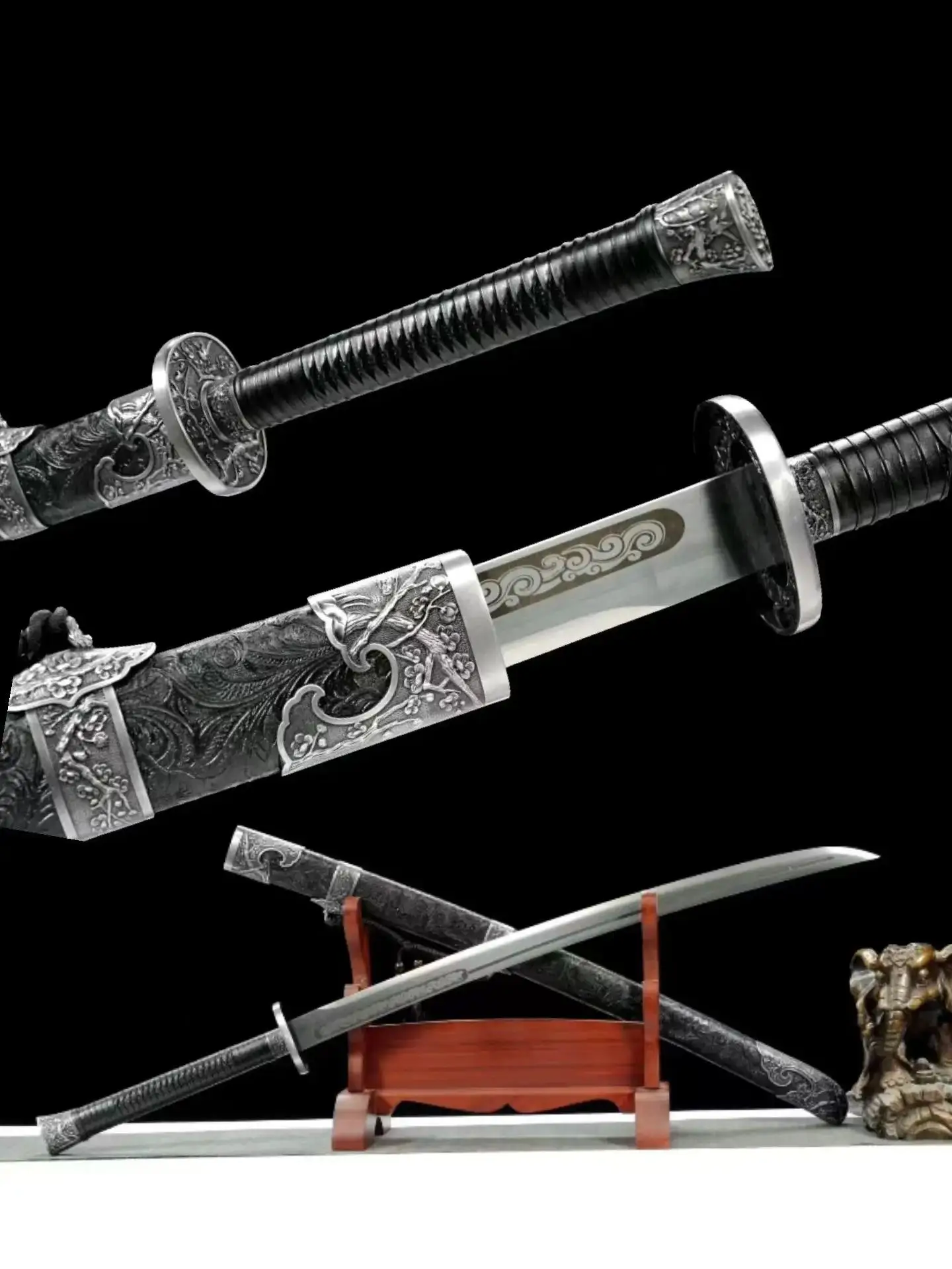 Chinese Kungfu Battle Sword,Brotherhood Plum Blossom Sword,Real Multi Refined Extreme Manganese Steel Blade,Unsharp