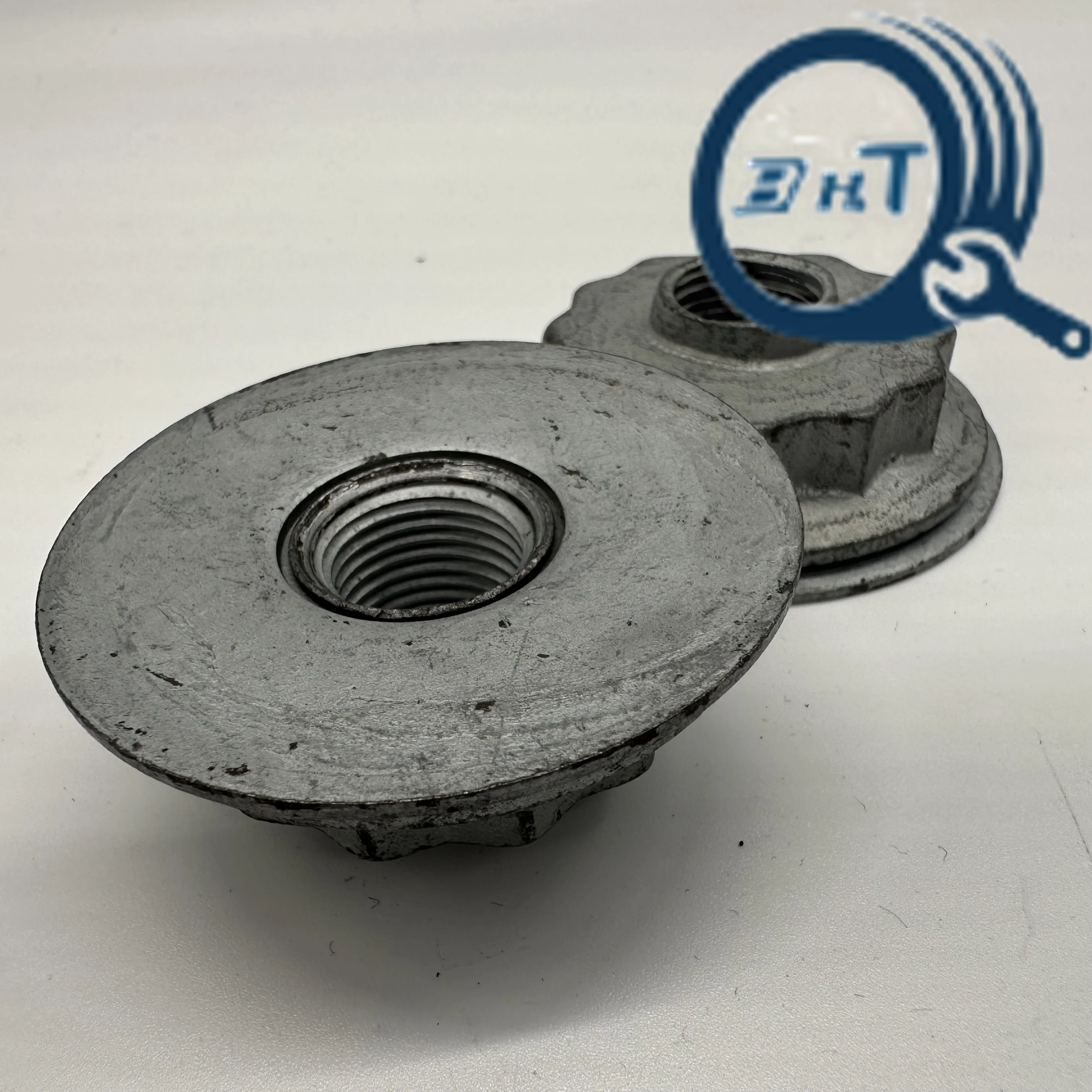 2 szt. Dla LAND ROVER DISCOVERY L462 nakrętka dolne ramię kontrolne z przodu OEM LR034221