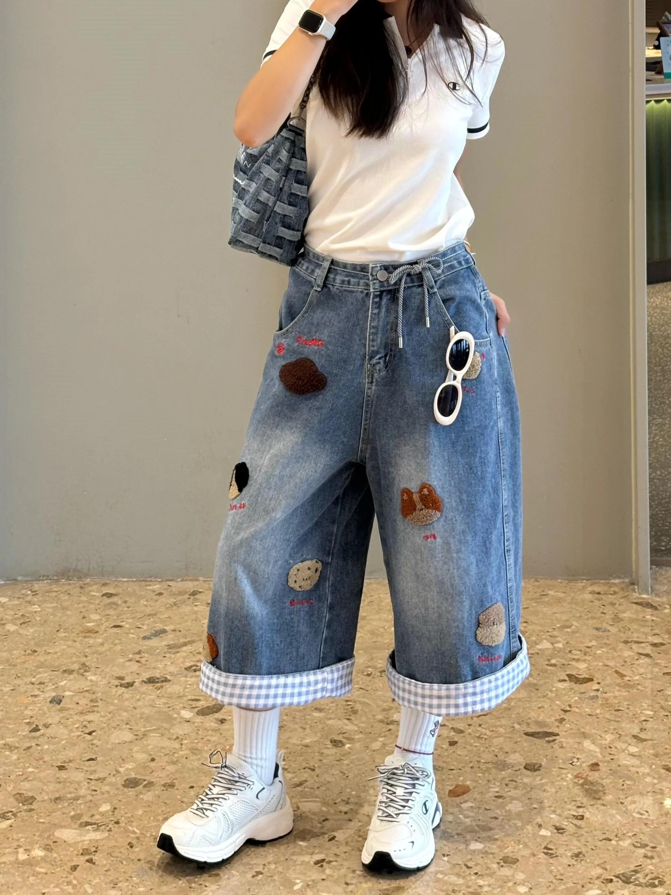 

American Style Retro Dog Embroidery Plaid Denim Shorts Women Summer Large Size Loose Straight Leg Seven Pants High Waist