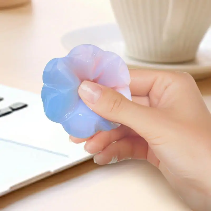 Cat Paw Pinch Toy Slow Rebound Stress Relief Toys Colored silicone Cube Squeeze Toy Gift Sticky Stress Relief Relax Toys 6x7cm