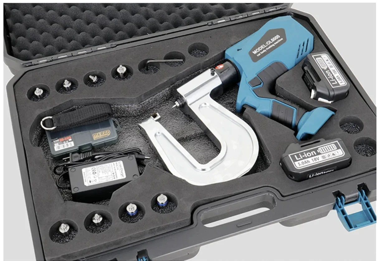 Automotive handheld electric rivet machine, hydraulic riveting machine, press riveting tool, riveting mold