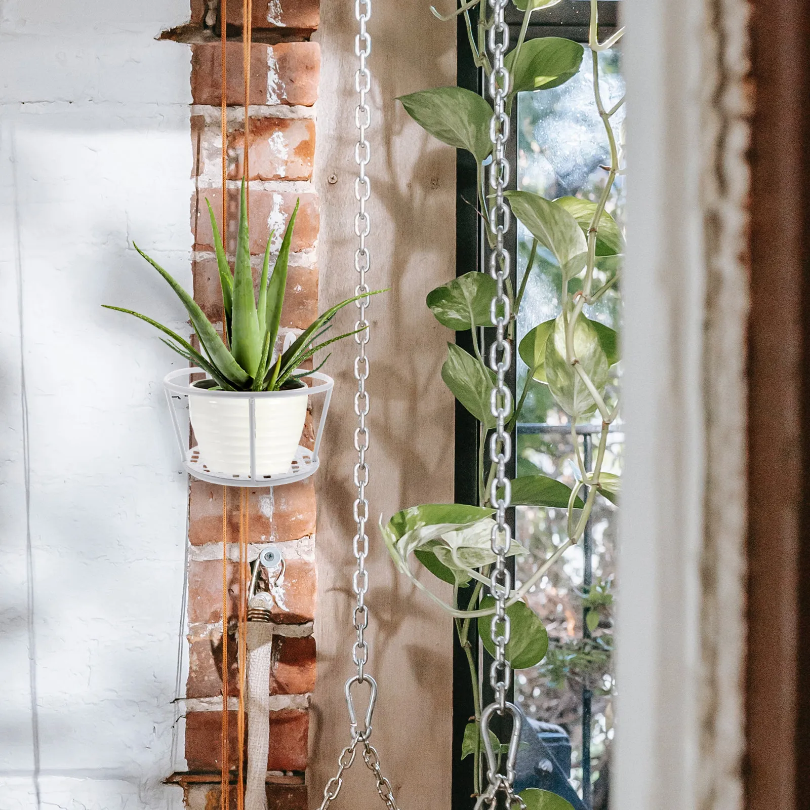 3-個錬鉄製バルコニーフラワーバスケットホルダー吊り下げ植物棚手すりプランター高耐久金属ラック庭の植木鉢