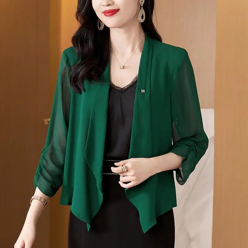 우아한 라펠 스플라이스 솔리드 컬러 폴드 셔츠 여성 의류 2025 여름 신상 루즈핏 올매치 탑 오피스룩 블라우스