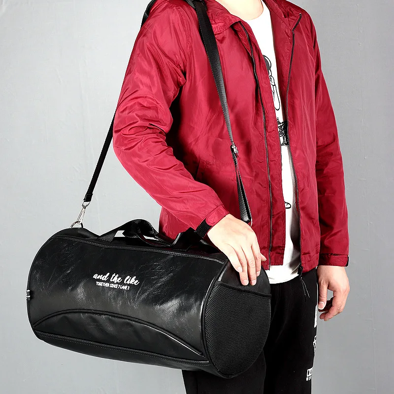 Fitness Travel Bag Shoulder Messenger Bag We Dry Separation Men Fitness Sports Bag Women Hand-held Gym Bags Leather