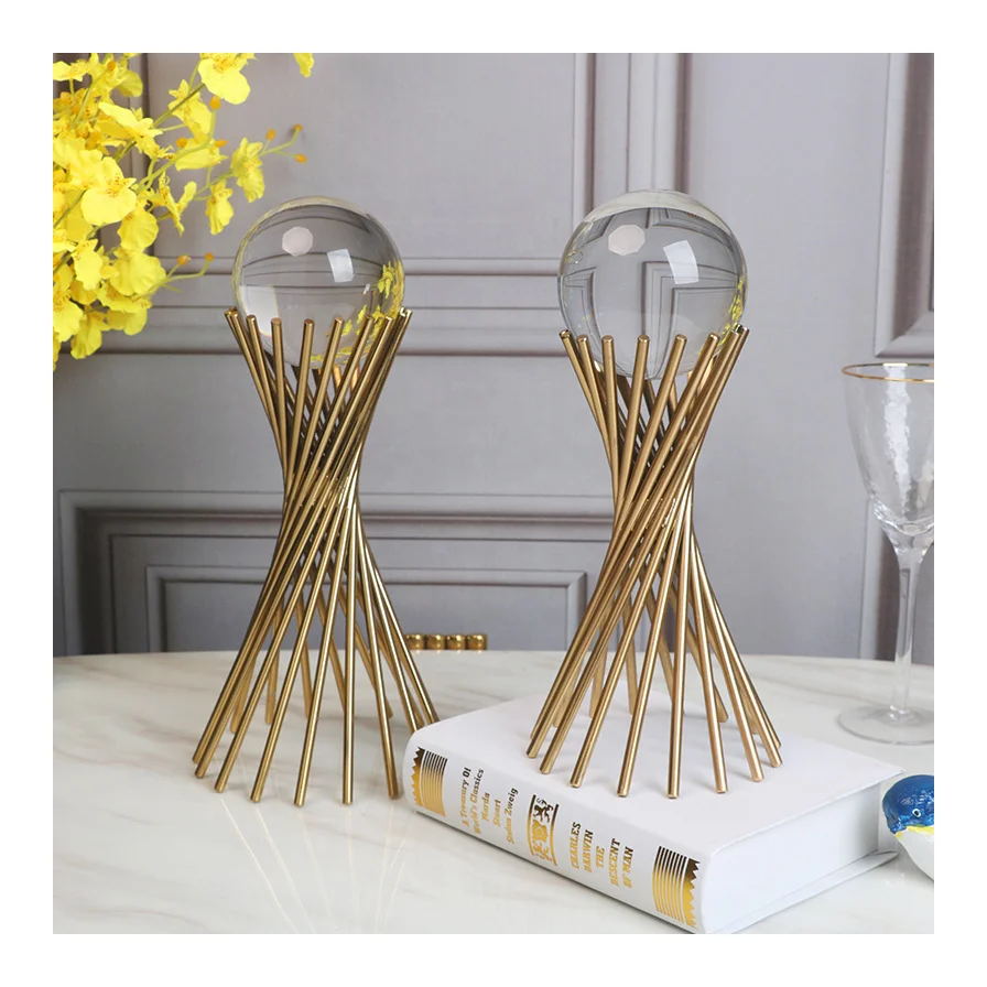 Modern Home Creative Metal Small Waist Crystal Ball Ornaments European Desktop Metal Decorations for Home Study