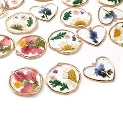 2Pcs Round Pressed Flat Natural Dried Flower Petal Resin Charms Real Daffodils Hibiscus Daisy Leaves Pendant for Jewelry Making