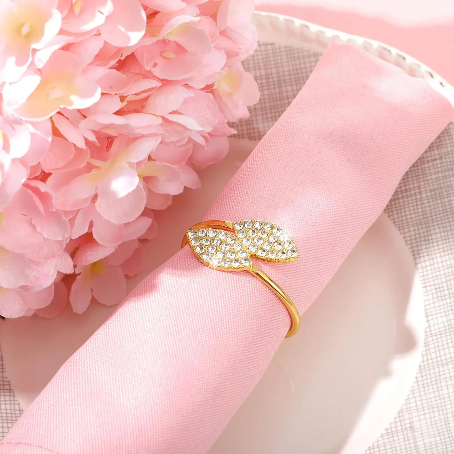100 Pcs Gold Napkin Rings Set Bling Napkin Rings Metal Leaves Rhinestone Guest Towels Buckle for Wedding Party Gathering