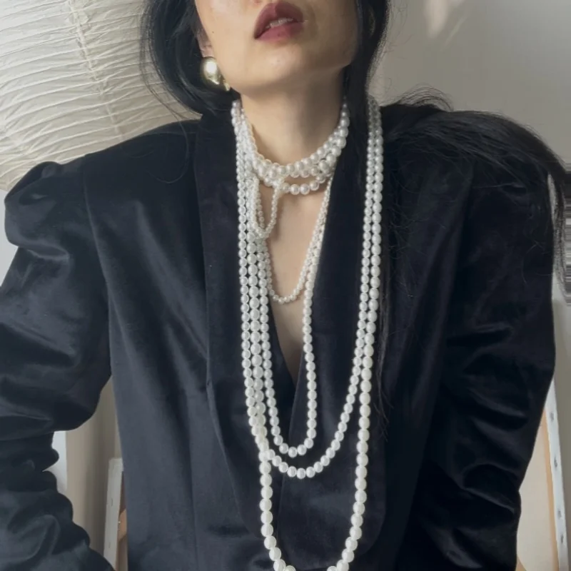 

French Vintage Multi-Layer Imitation Pearl Necklace for Women Exaggerated Trendy High-Street Style Jewelry Suitable for Weddings
