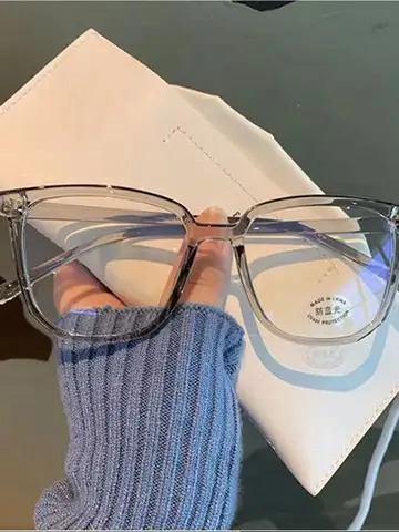 Anti-blue Light Glasses for Women with Regular Eyeglass Frame Finished Retro Flat Light Frame