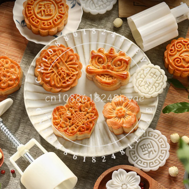 Moon Cake Mold 2024 New Hand-pressed Lion Dance Ruyi National Style Baking Abrasive Tool Guangzhou Commercial 75g