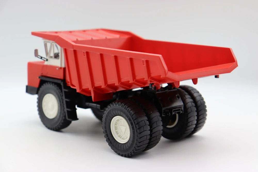 NEW USSR Truck 1/43 Belaz 548 Dump Diecast Scale Models for collection