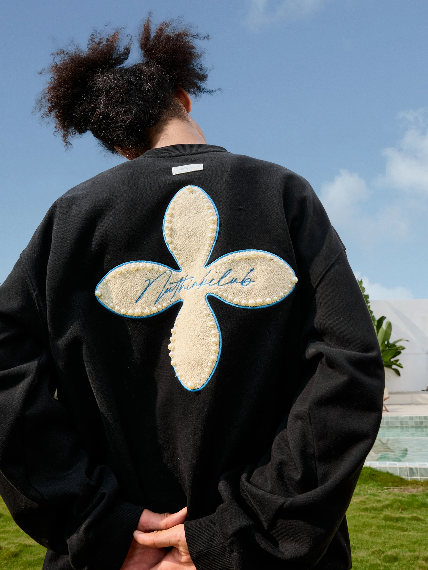 

Nuthink American Sle round Ne Sweatirt Embroidered Letter Fce Lined ex Spring 2026 Pearl Decorated Streetwear