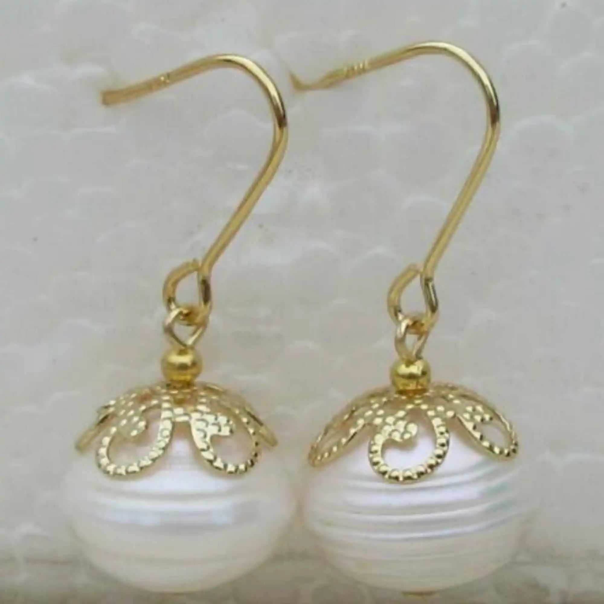 11-12mm Natural white round Southsea pearl 14K gold earrings Wedding Cultured Party Aquaculture Freshwater Hook