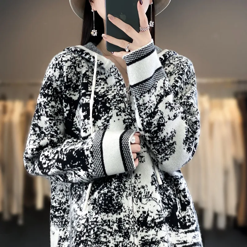 

Autumn Winter Women Pure Wool Chinoiserie Ink Painting Sweater Hooded Collar Cardigan Top New Outerwear Knit Zipper Warm Jacket