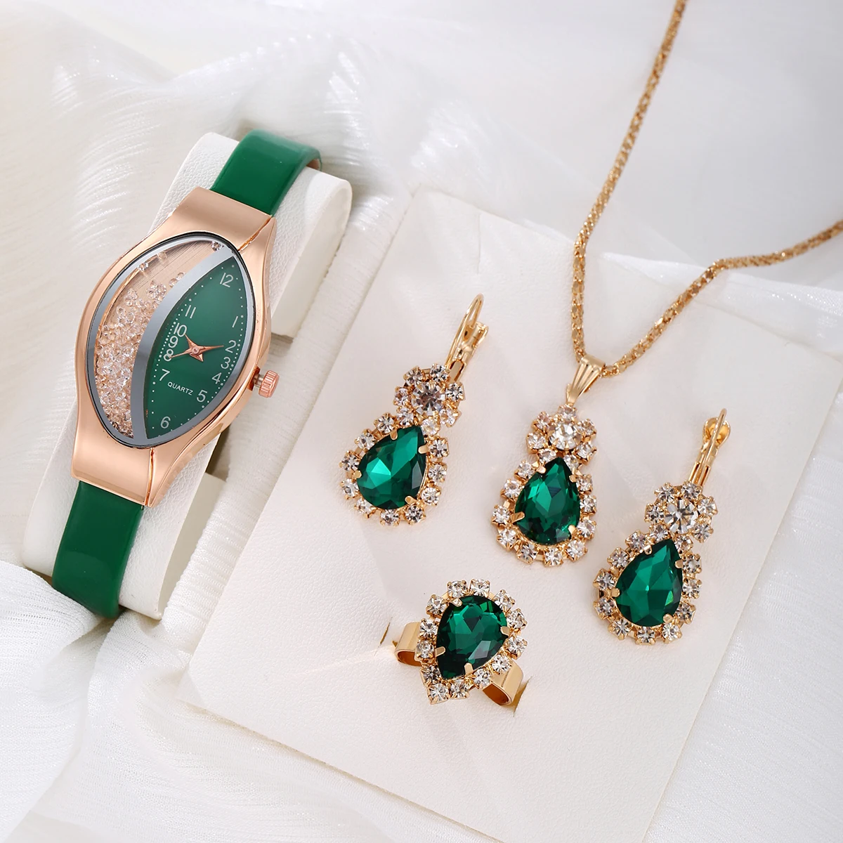 5 piezas de reloj noble, moderno y deslumbrante para mujer + pendientes + collar + anillo para uso diario