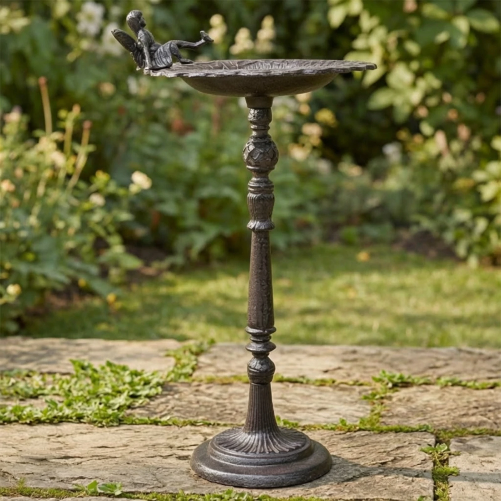 Pedestal Bird Feeder Vintage Cast Iron Bird Feeder Garden Ornament Heavy Duty Weatherproof for Gardeners, Backyard, Patio
