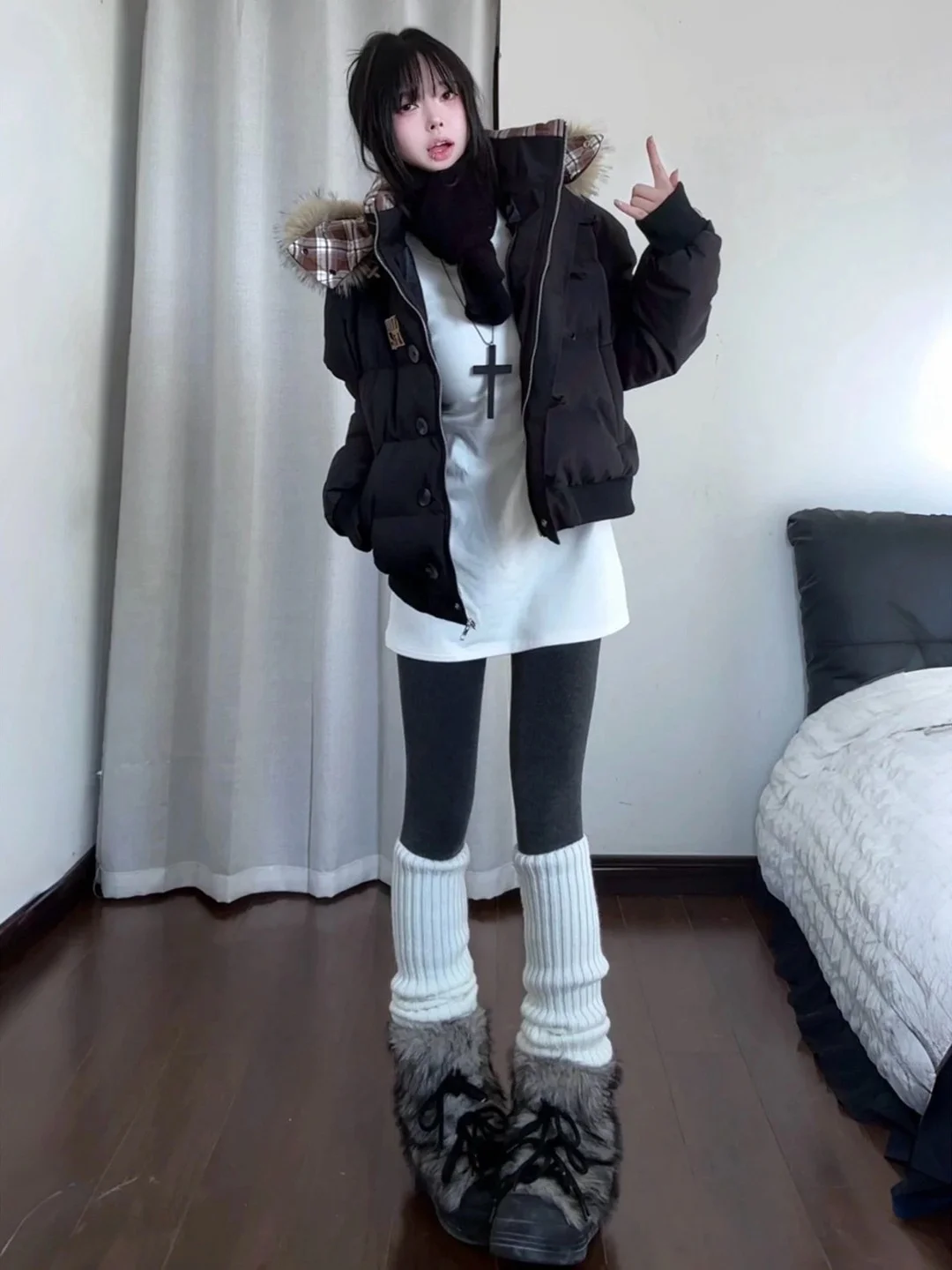 Women's Mid-Length T-Shirt Butt Covering Body Contouring Inner Wear Long Sleeve round Neck Pullover Top for Autumn Winter