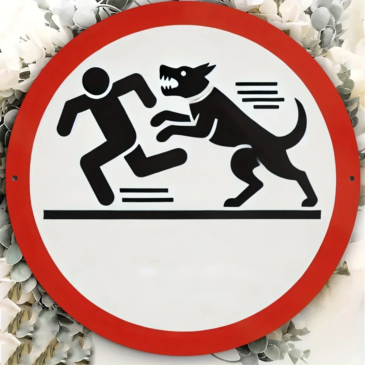 Home Decor，Round  Dog Attack Warning Sign - Waterproof & Fade-Resistant,  Durable Wall Art for Home, Bar Decor, Dog Wall Art
