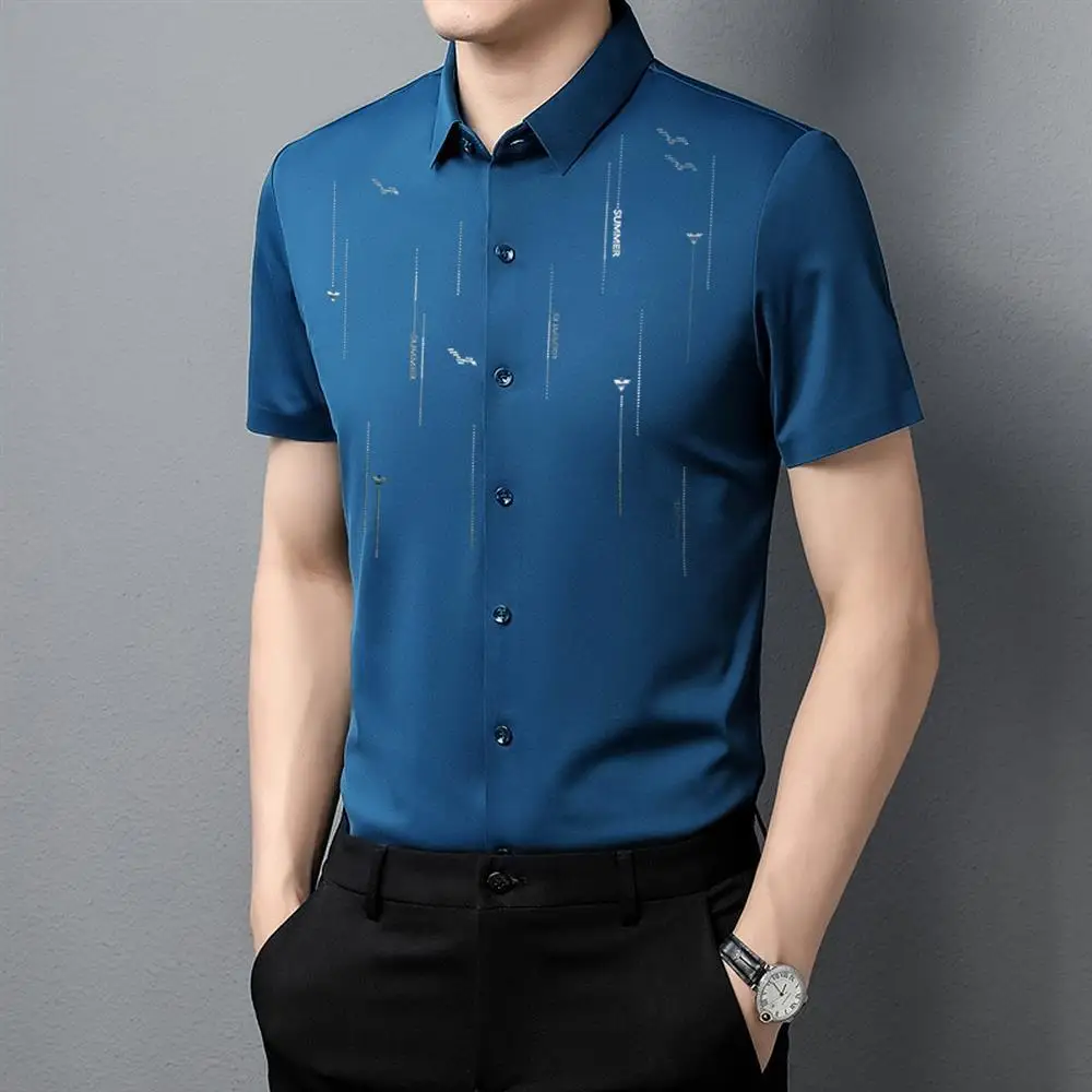 Summer New Seamless Shirts for Men Business Casual Printed Short Sleeves Button Up Shirt Men Fashion Simple Tops Chemise Homme