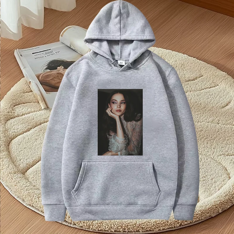 Dove Cameron top singer Classic hoodie 2025 men women vintage Long sleeve Sweatshirt with print Graphics oversized hoodie unisex