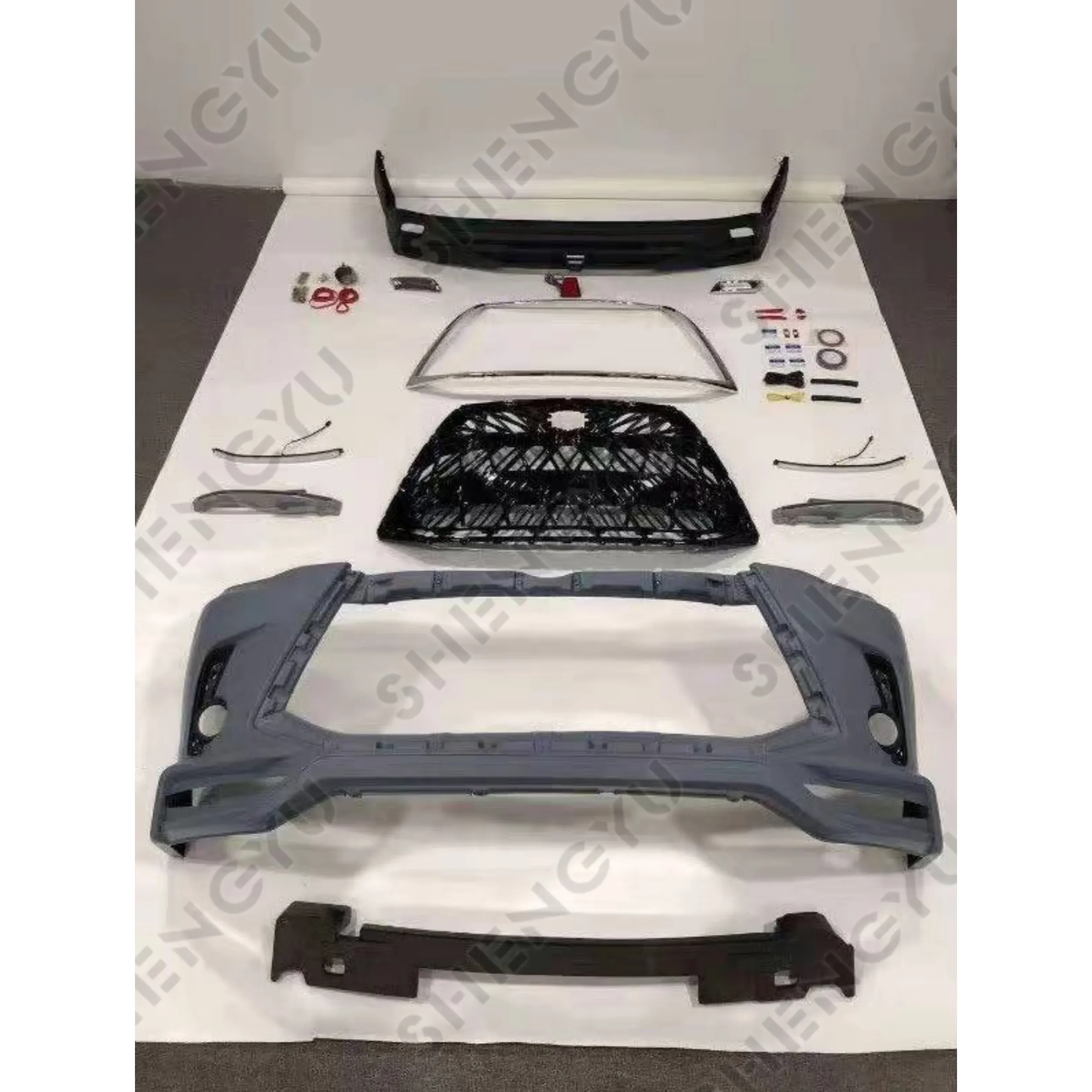 car bumper body kit suitable for Highlander 2015-2017 upgrade to Lexus model include front and rear bumper assembly with grille