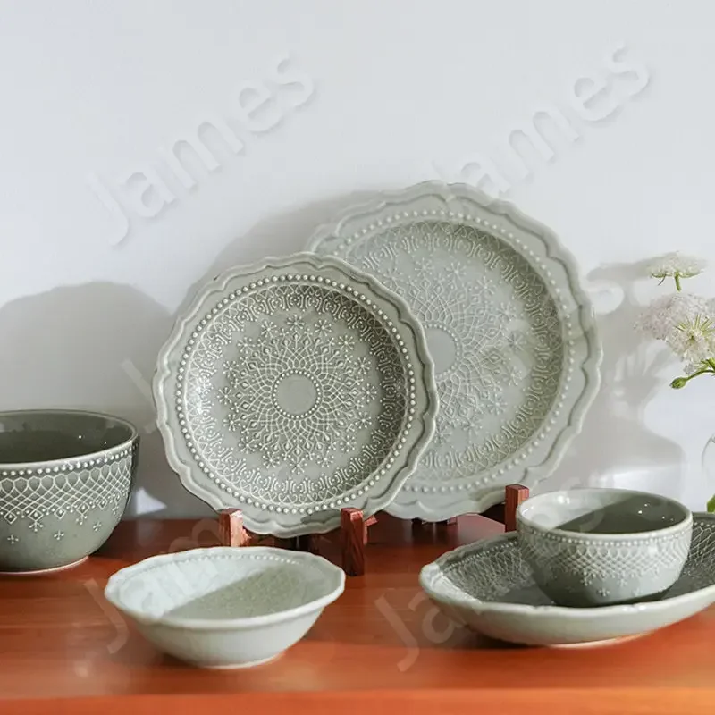 Ceramic Plates Morandi Color Relief Dinner Plate Retro Romantic Ceramic Plates Salad Steak Pasta Tableware Household Use Plates