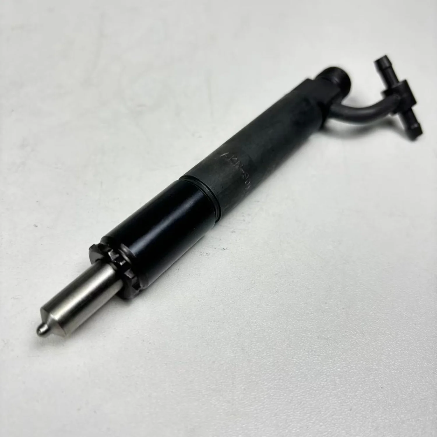 Fuel Injector AKN-90M-6425A For Case IH DT466 High Quality