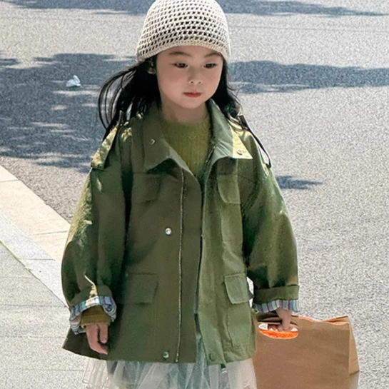 

Пальто 2022, осенняя новая детская одежда, корейский стиль, модная однотонная армейская зеленая ветровка для мальчиков и девочек, повседневная простая