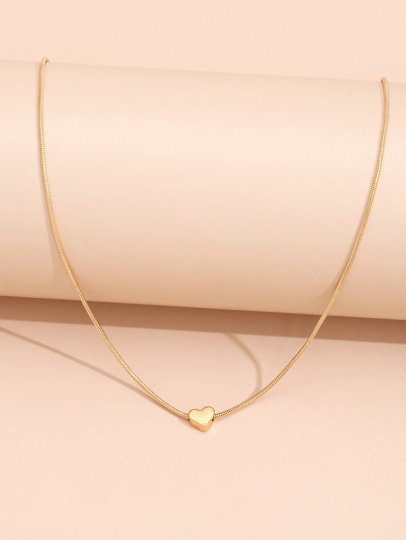 Cute Tiny Love Letter Necklace Women Fashion Choker Necklace Gold Color Zinc Alloy Party Wedding Collares Jewelry Gifts