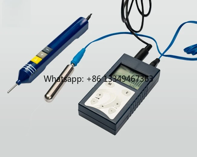 Acupuncture and Moxibustion Therapeutic Apparatus with Automatic Acupoint Detection Function
