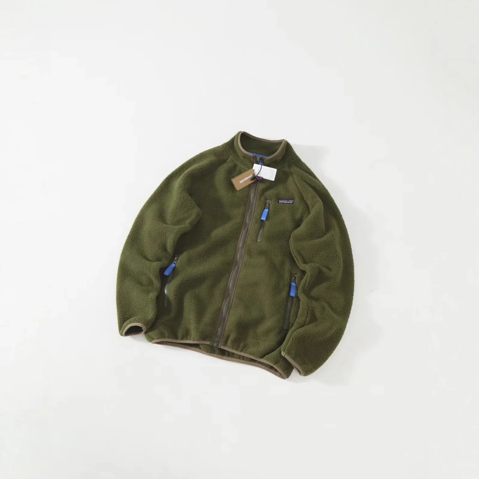 

Warm RetroPile Fleece Lined Zipper Jacket Stand Collar Open Cardigan Style Breathable High Color Fastness Polyester Inner Lining