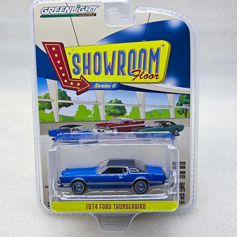 Green light simulation alloy car model 1:64 exhibition hall floor-standing series 6-Eldora-Victoria Collection Children's Toys