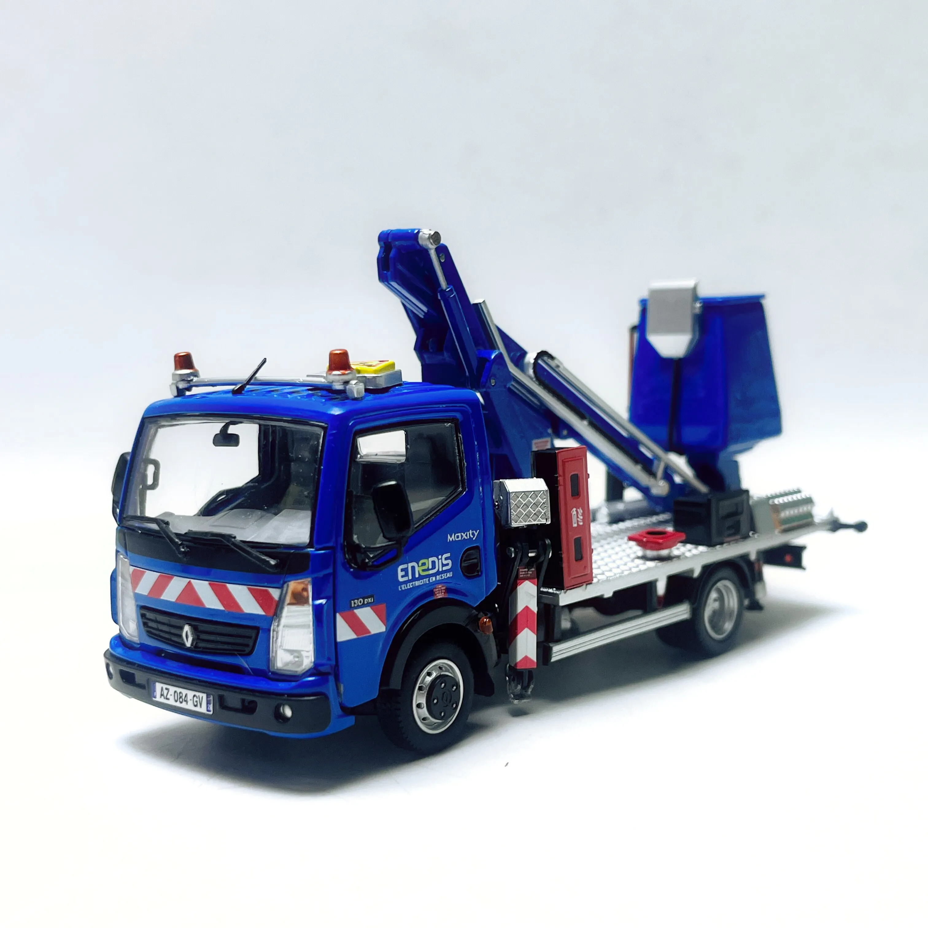 Loose Packaging Diecast ELIGOR 1/43 Scale Renault Maxity EDF Electric Emergency Vehicle Alloy Car Model