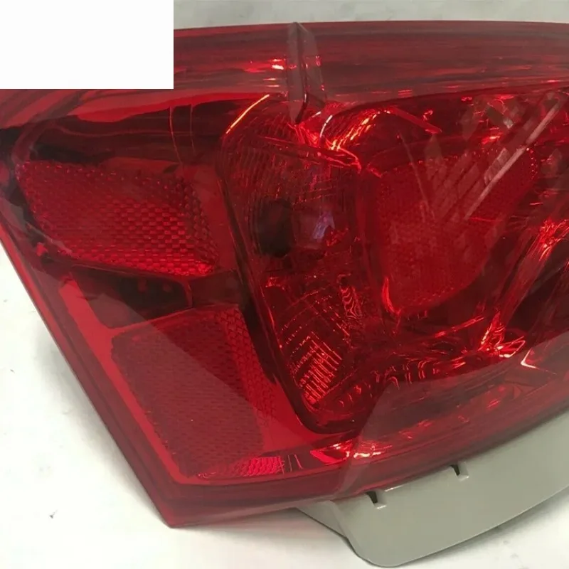 OEM exterior de la lámpara trasera del coche de buena calidad 84527172 84247727   Luz trasera de coche para Chevrolet Impala 2014 2015 2016 2017 2018 2019