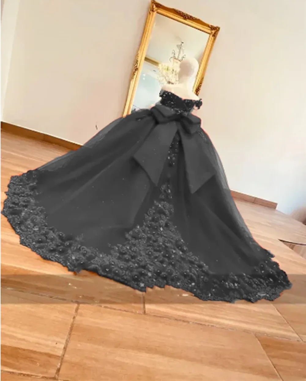 

Black Luxury Flower Girl Dress Lace Appliques Tulle Off Shoulder Ball Gowns For Wedding Girls First Communion Birthday Gown