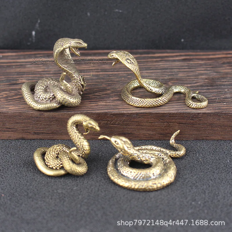 Metal Brass Solid Antique Handle Piece Cobra Boa Constrictor Action Figures Desktop Miniature Ornament Accessories Artware Toys