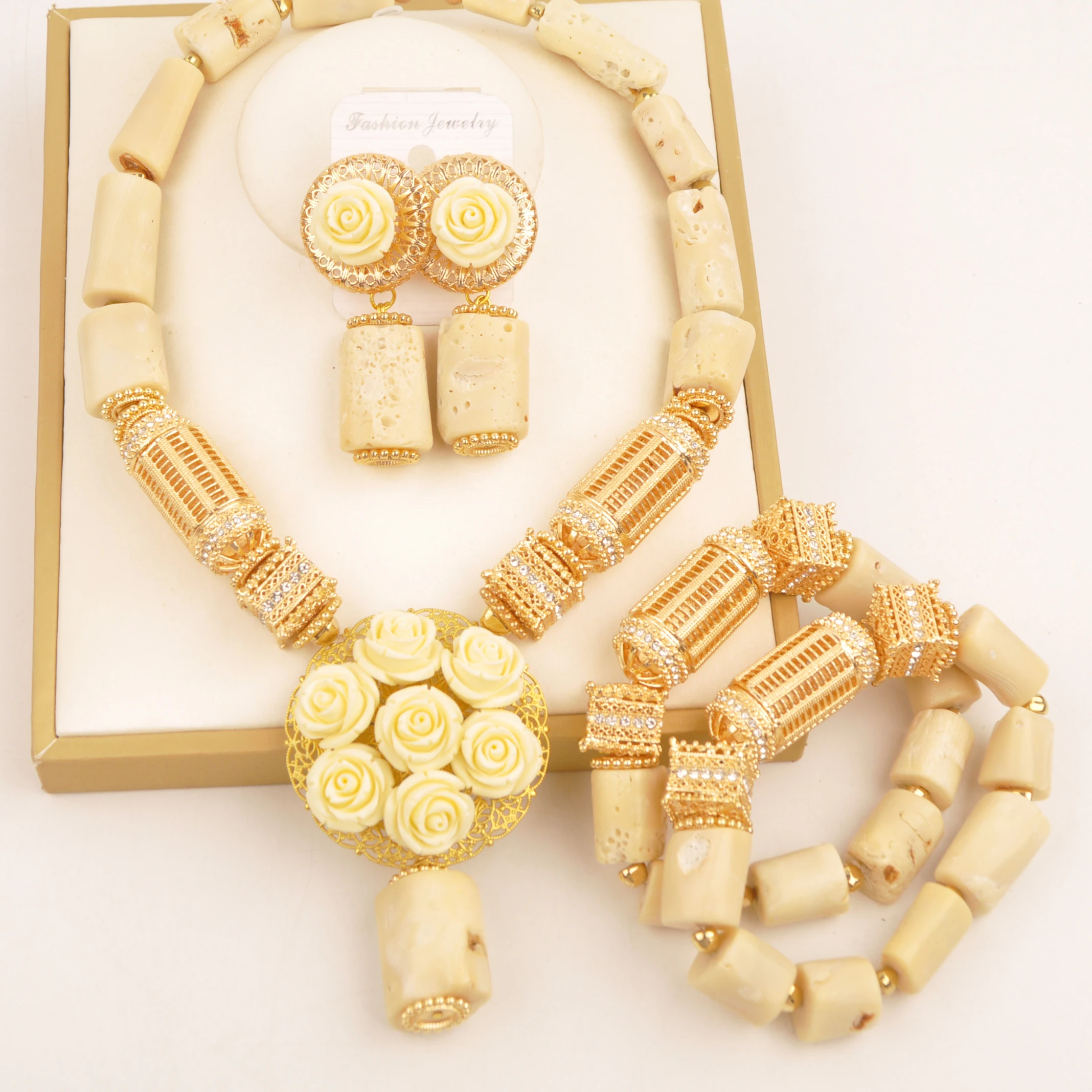 Fashion African Necklace White Coral Beads Jewelry Set for Women