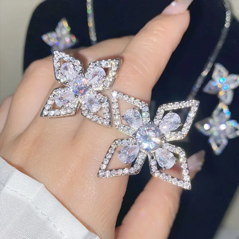 MDLFES Moiss1nite style Brilliant 5A Zirconium Niche خاتم مبالغ فيه للنساء مصمم مطلي بالذهب عيار 18 قيراط