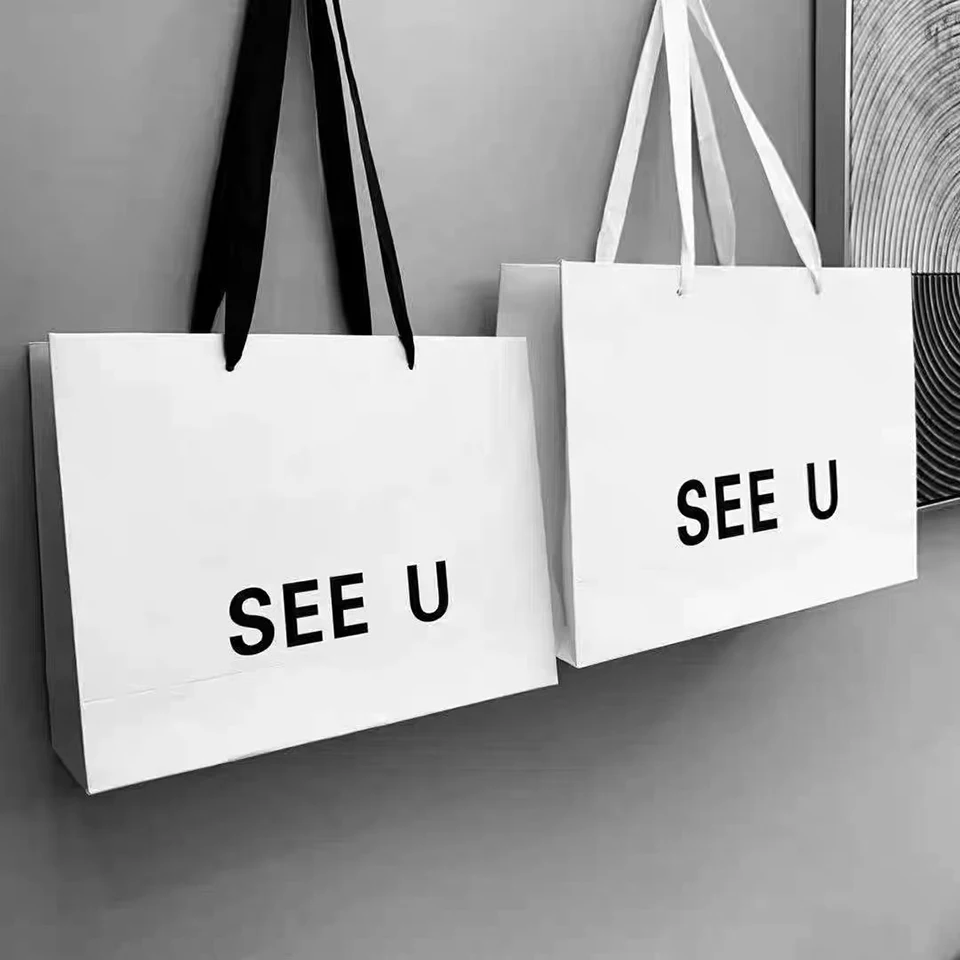 Wholesale Custom Printed Logo Luxury Gift Paper Bag Retail Boutique Shopping Paper Bags With Your Own Logo