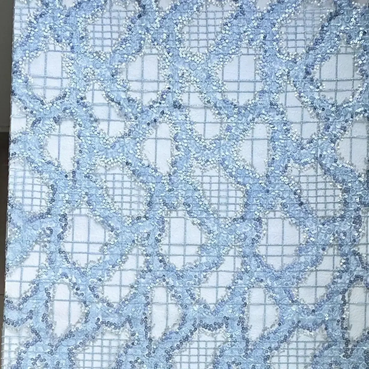 Tela de encaje de red bordada abstracta con lentejuelas azules, Material transparente tridimensional para conjunto de vestidos, artesanía de ropa hecha a mano DIY