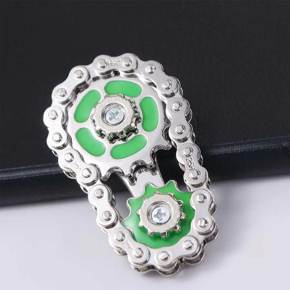 Luminoso Fidget Spinner Catene di metallo Ingranaggio Spinner a mano Catena Ingranaggio Creativo alla moda Ruota Gear Catena Giroscopio Giocattoli classici