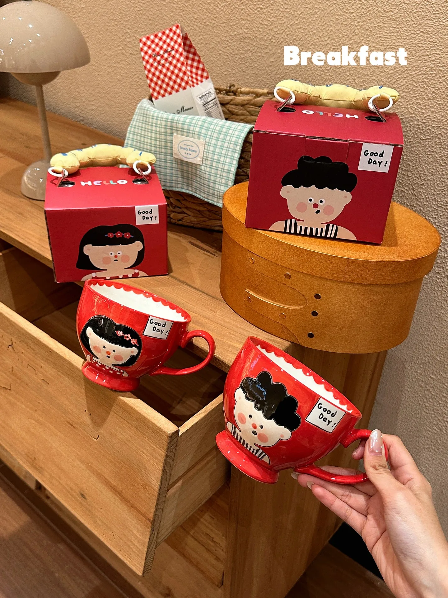 

Large Capaci Cerc Mugs Hand-Painted Underglaze Color Coupled Mugs Breakfast Cup Gift Box Set by Yue Min Ji