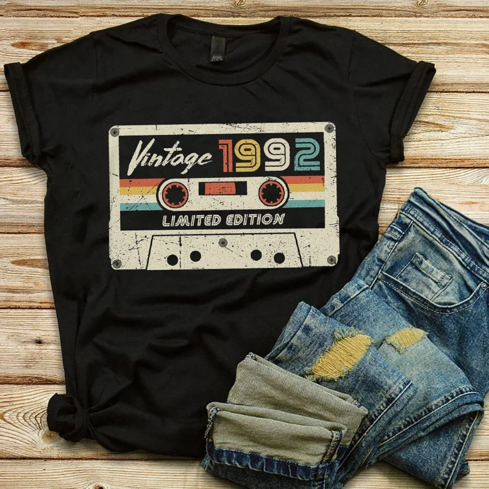 Vintage 1984 40th Retro Cassette T-Shirt Made In 1994 30th Birthday 40 Years Old Gift Idea Classic Graphic Tees