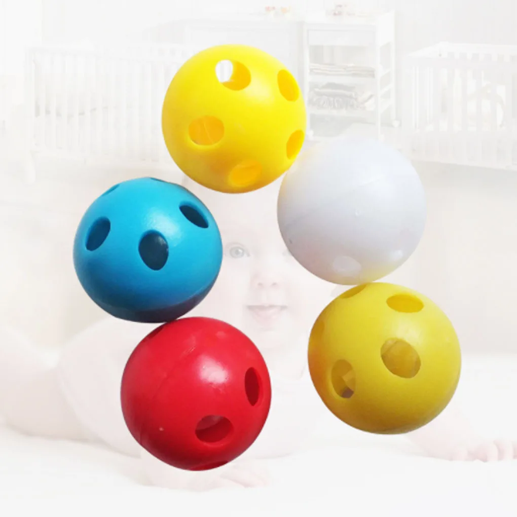 10 Pieces ABS Baby Toy Rattle Ball Portable Replacing Colorful 5 Hole 28mm Round Noise Maker Part Random Color