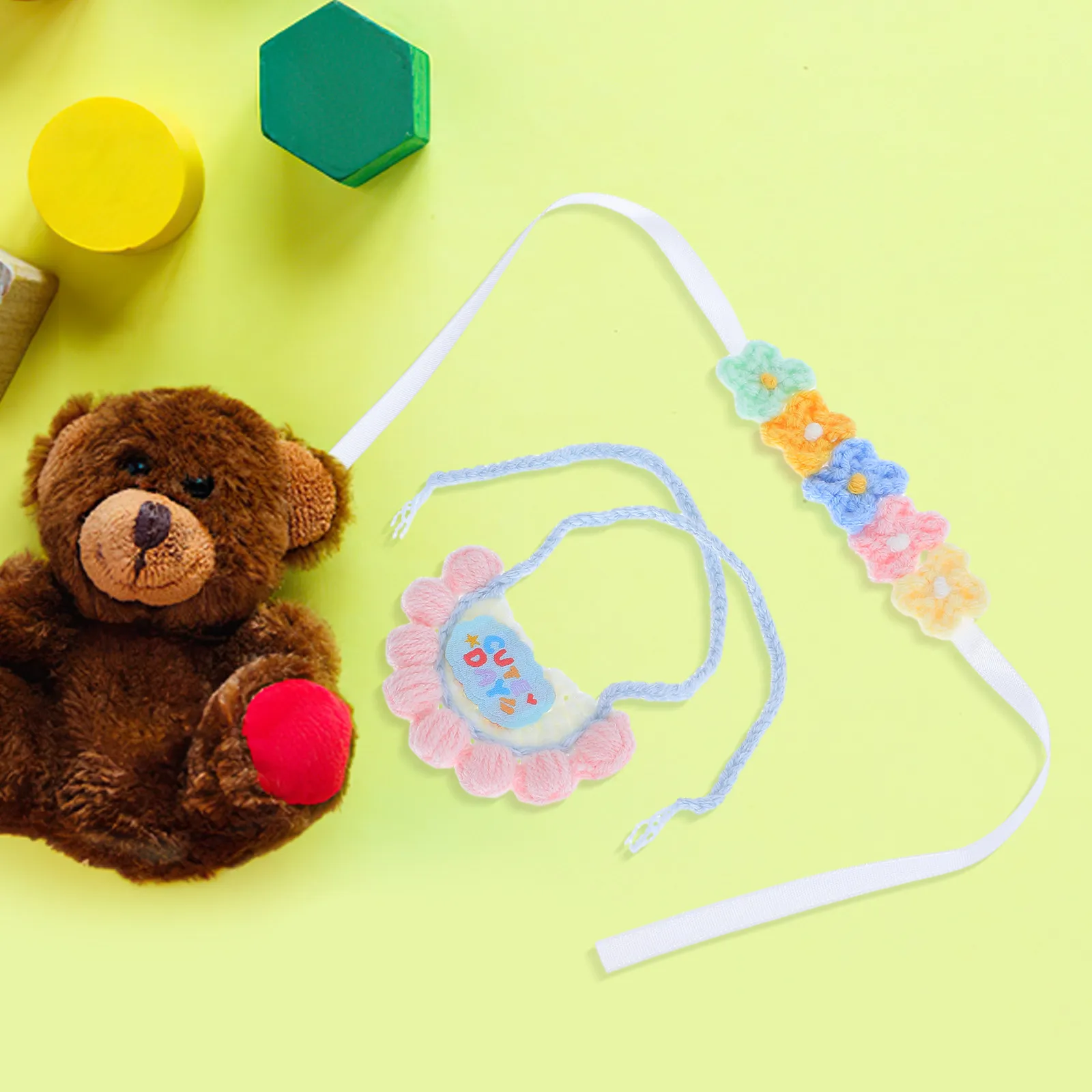 1Set Knitted Bib and Flower Headband Reusable Stuffed Animal Bear Accessories for Figures Baby Girls