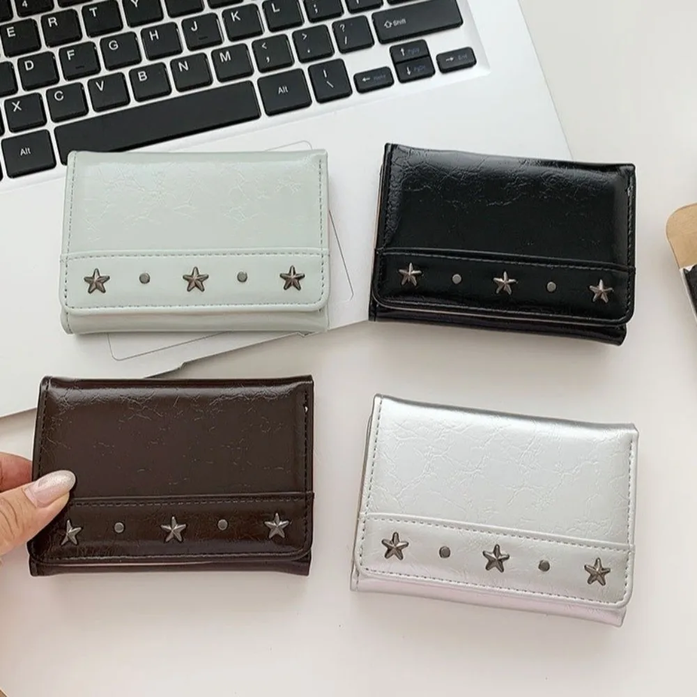 Portable Vintage Style Trifold Wallet Ultra Thin PU Leather Star Rivet Wallet Large Capacity Compact Size Coin Pocket Women